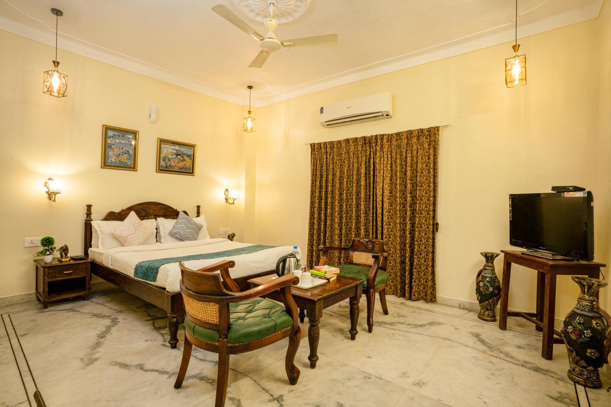 Tripli Hotels Shiv Villas Udaipur Bagian luar foto