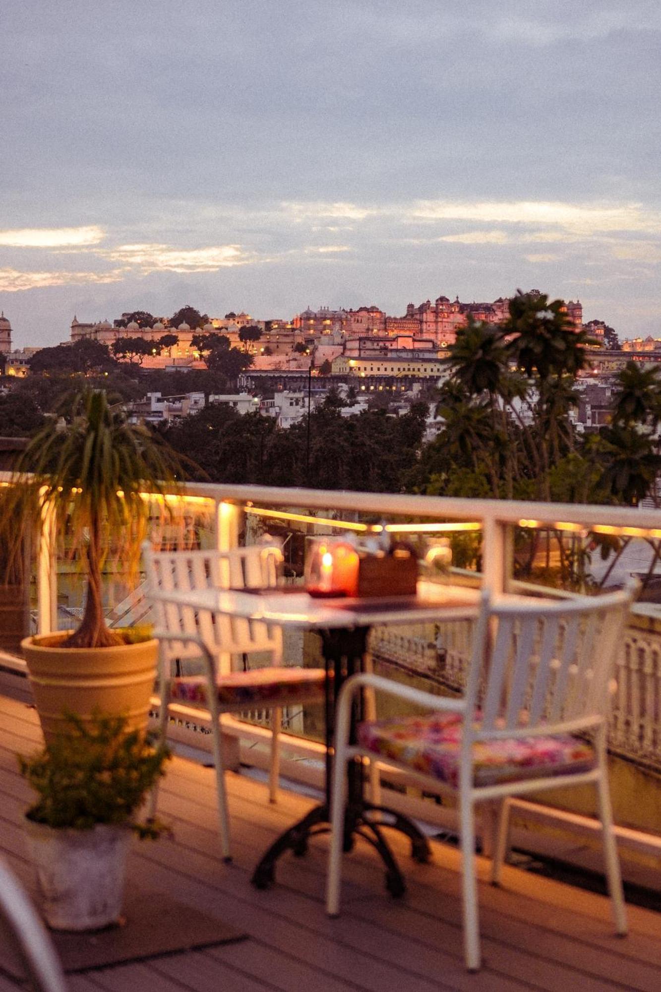 Tripli Hotels Shiv Villas Udaipur Bagian luar foto